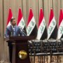 رئيس الوزراء العراقي يؤدي اليمين الدستورية بعد نيل حكومته ثقة البرلمان 2 khaligyoun17652