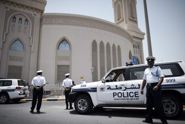 البحرين تضبط التنظيم الرئيسي المرتبط بالحرس الثورى الإيرانى البحرين تضبط التنظيم الرئيسي المرتبط بالحرس الثورى الإيرانى