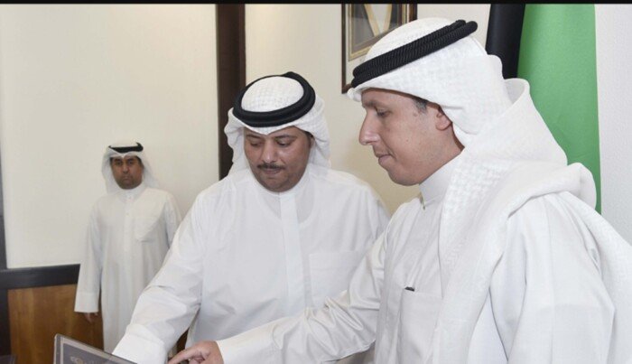 وزير الأوقاف يدشّن تطبيق «الحاج الكويتي» لتعزيز التواصل خلال رحلة الحج وزير الأوقاف يدشّن تطبيق «الحاج الكويتي» لتعزيز التواصل خلال رحلة الحج