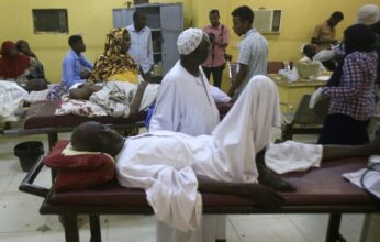 السودان.. "الصحة" تلتزام بتقديم الخدمات وتحسن تدريجي وعودة جزئية للنازحين