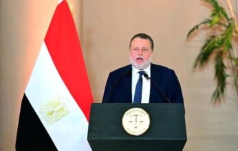 مصر.. محافظ البنك المركزي يؤكد التزام البنك بمواصلة سياسة سعر الصرف المرن بما يسمح للعملة بامتصاص الصدمات الخارجية