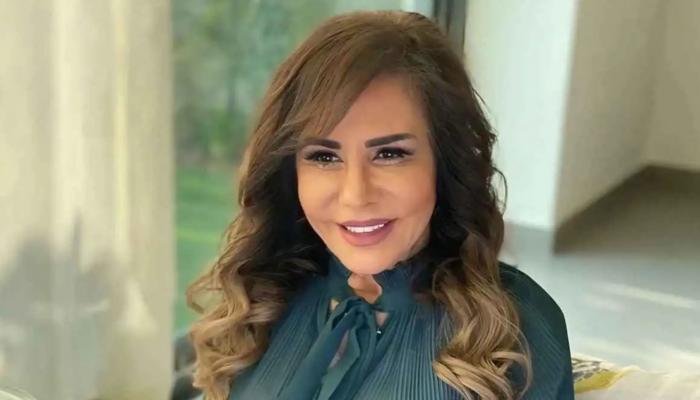 مها المصري تكشف أسباب ابتعادها عن زيارة القبور وتروي تفاصيل مؤثرة عن والدتها مها المصري تكشف أسباب ابتعادها عن زيارة القبور وتروي تفاصيل مؤثرة عن والدتها