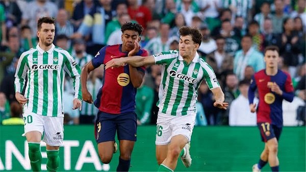 بث مباشر.. مشاهدة مباراة برشلونة وريال بيتيس في الدوري الإسباني بث مباشر.. مشاهدة مباراة برشلونة وريال بيتيس في الدوري الإسباني