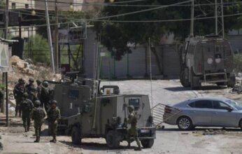 إصابة فلسطينيين بينهما طفل برصاص الاحتلال الإسرائيلي في غزة