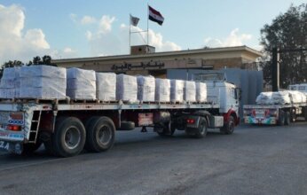 الهلال الأحمر المصري يطلق قافلة «زاد العزة» 201 بحمولة أكثر من 3 آلاف طن من المساعدات لدعم الأشقاء الفلسطينيين