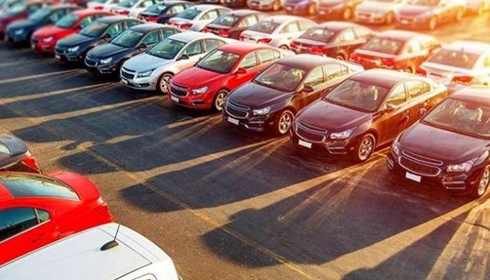 تراجع الزيادات السعرية غير الرسمية على السيارات في مصر مع هدوء التوترات العالمية تراجع الزيادات السعرية غير الرسمية على السيارات في مصر مع هدوء التوترات العالمية