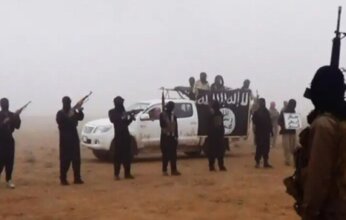 «داعش» يدعو المقاتلين الأجانب في سوريا للانضمام إلى صفوفه ويهاجم حكومة أحمد الشرع