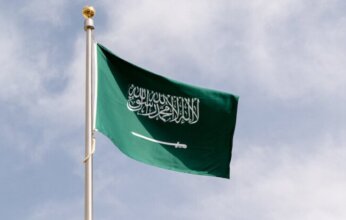 السعودية ترحّب باتفاق واشنطن وطهران لإيقاف العمليات العسكرية