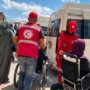 بالصور.. الهلال الأحمر المصري يستقبل الدفعة 54 من المصابين الفلسطينيين 2 khaligyoun03698