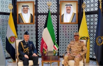 رئيس الأركان الكويتي يبحث مع الملحق العسكري التركي تعزيز التعاون العسكري