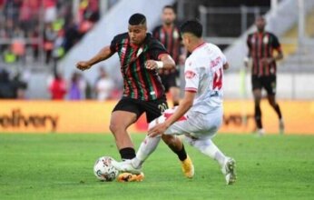 بث مباشر.. شاهد مباراة الجيش الملكي والوداد الرياضي في الدوري المغربي