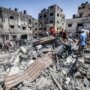 إصابة 5 فلسطينيين بينهم أطفال في قصف إسرائيلي على جنوب قطاع غزة 2 khaligyoun06529