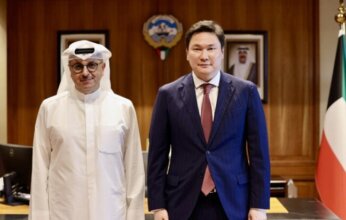 وزير الكهرباء الكويتي يبحث مع سفير كازاخستان تعزيز التعاون في الطاقة والمياه ودعم التنمية المستدامة