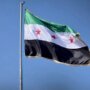 سوريا.. مقتل 5 أشخاص وإصابة 16 آخرين جراء انفجار بمقهى في دمشق 1 علم سوريا