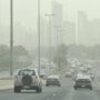 "الأرصاد الكويتية": انحسار موجة الغبار وتحسن الرؤية تدريجياً خلال ساعات الليل 1 khaligyoun39627