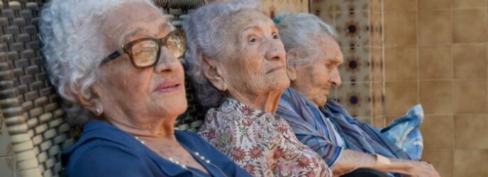 علماء يبحثون عن سر العمر المديد عبر 3 شقيقات برازيليات تجاوزن 100 عام