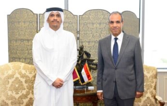 مصر.. وزير الخارجية يبحث مع رئيس وزراء قطر العلاقات الثنائية والتطورات الإقليمية