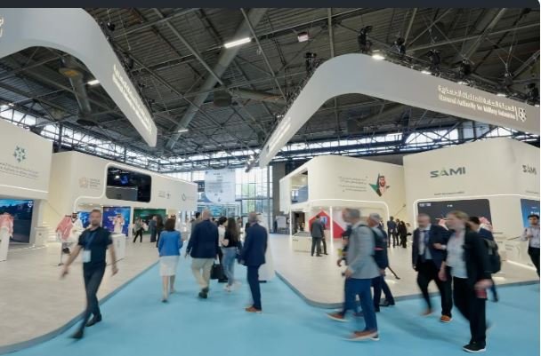 السعودية.. جناح المملكة يختتم مشاركته في معرض يوروساتوري 2026 في باريس السعودية.. جناح المملكة يختتم مشاركته في معرض يوروساتوري 2026 في باريس