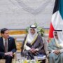 أمير الكويت يستقبل وزير الخارجية الأمريكي والوفد الرسمي المرافق له خلال زيارته الرسمية للبلاد أمير الكويت يستقبل وزير الخارجية الأمريكي والوفد الرسمي المرافق له خلال زيارته الرسمية للبلاد