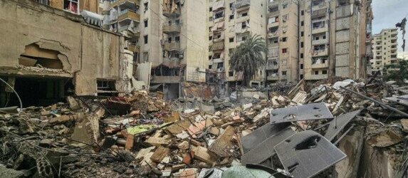 ارتفاع حصيلة ضحايا العدوان الإسرائيلي على لبنان إلى 3912 قتيلًا و11873 جريحًا ارتفاع حصيلة ضحايا العدوان الإسرائيلي على لبنان إلى 3912 قتيلًا و11873 جريحًا