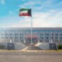 الداخلية الكويتية: وفاة أحد المسافرين وإصابة عاملين ومسافرين آخرين جراء العدوان الإيراني على مطار الكويت الدولي 8 khaligyoun63059