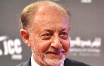 وفاة الفنان المصري القدير عبد العزيز مخيون.. تفاصيل وموعد الجنازة