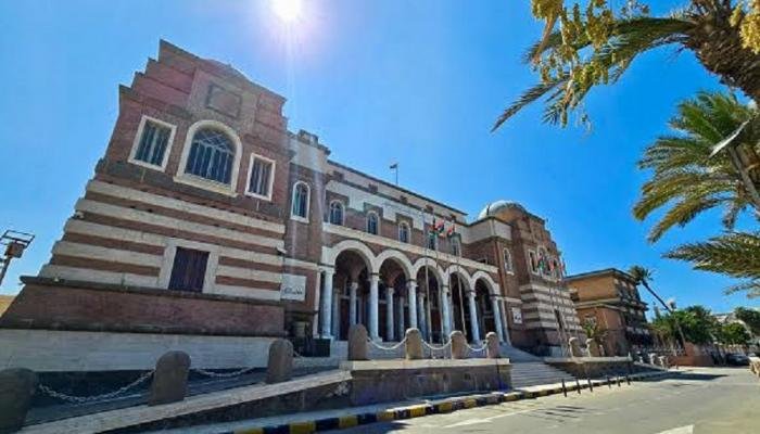 مصرف ليبيا المركزي يستأنف خدماته بعد هجوم سيبراني مصرف ليبيا المركزي يستأنف خدماته بعد هجوم سيبراني