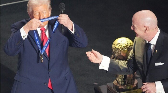 فيفا توافق على طلب ترامب بشأن مراسم تتويج بطل العالم 2026 فيفا توافق على طلب ترامب بشأن مراسم تتويج بطل العالم 2026