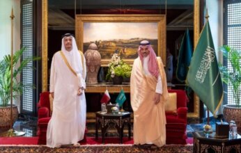 وزيرا خارجية السعودية وقطر يؤكدان أهمية الالتزام بالاتفاق الأمريكي الإيراني ودعم المسار التفاوضي