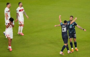 تركيا تودع كأس العالم بعد الخسارة أمام باراجواي