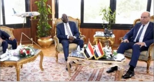 مصر.. وزير الطيران يستقبل وزير النقل السوداني لتعزيز التعاون الإستراتيجي مصر.. وزير الطيران يستقبل وزير النقل السوداني لتعزيز التعاون الإستراتيجي