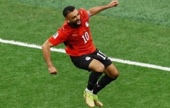 الهلال السعودي يسابق الزمن لضم محمد صلاح الصيف الجاري