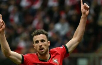 قبل السفر للمونديال.. بعثة البرتغال تكرم جوتا