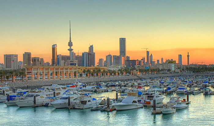 طقس الكويت اليوم الأربعاء.. حار ورطب نسبياً نهاراً مائل للحرارة ورطب ليلاً طقس الكويت اليوم الأربعاء.. حار ورطب نسبياً نهاراً مائل للحرارة ورطب ليلاً