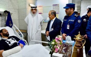 الكويت.. اليوسف يتفقد مصابي الإطفاء إثر الاعتداءات الإيرانية الآثمة ويوجه بتوفير أفضل مستويات الرعاية الطبية لهم