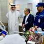 الكويت.. اليوسف يتفقد مصابي الإطفاء إثر الاعتداءات الإيرانية الآثمة ويوجه بتوفير أفضل مستويات الرعاية الطبية لهم الكويت.. اليوسف يتفقد مصابي الإطفاء إثر الاعتداءات الإيرانية الآثمة ويوجه بتوفير أفضل مستويات الرعاية الطبية لهم