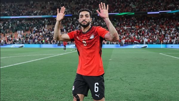 الأهلي المصري يغلق ملف محمد عبد المنعم ويبحث عن بديل دفاعي جاهز الأهلي المصري يغلق ملف محمد عبد المنعم ويبحث عن بديل دفاعي جاهز