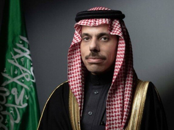 وزيرا خارجية السعودية وباكستان يؤكدان دعم الوساطة واستئناف المحادثات الأمريكية الإيرانية