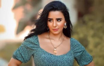 الفنانة إيمان سلامة تنعى والدها بكلمات مؤثرة وتطلب الدعاء له