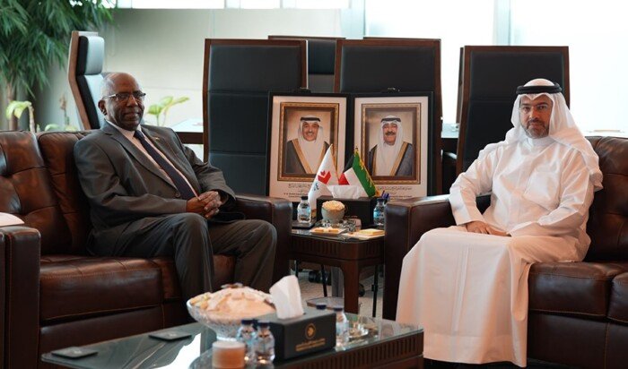 الكويت.. رئيس «الطيران المدني» يبحث مع سفير السودان تعزيز التعاون في مجالات النقل الجوي الكويت.. رئيس «الطيران المدني» يبحث مع سفير السودان تعزيز التعاون في مجالات النقل الجوي