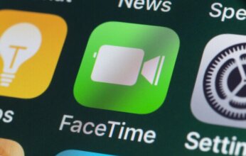 آبل تحذر مستخدمي آيفون من احتيالات جديدة عبر FaceTime تستهدف الأموال والبيانات الشخصية