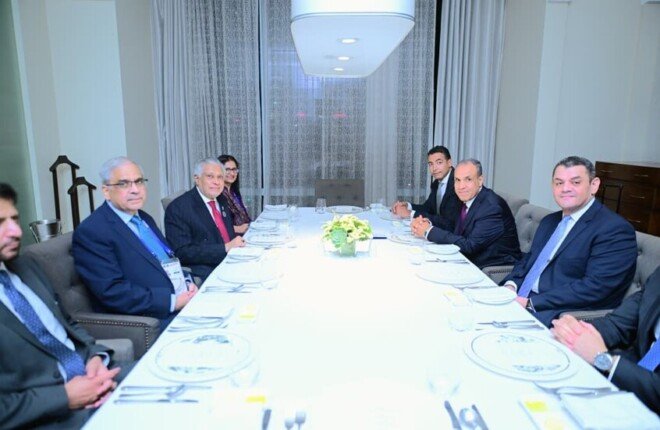 مصر وباكستان تبحثان تطورات الحرب الأمريكية الإيرانية ودعم مسار المفاوضات مصر وباكستان تبحثان تطورات الحرب الأمريكية الإيرانية ودعم مسار المفاوضات