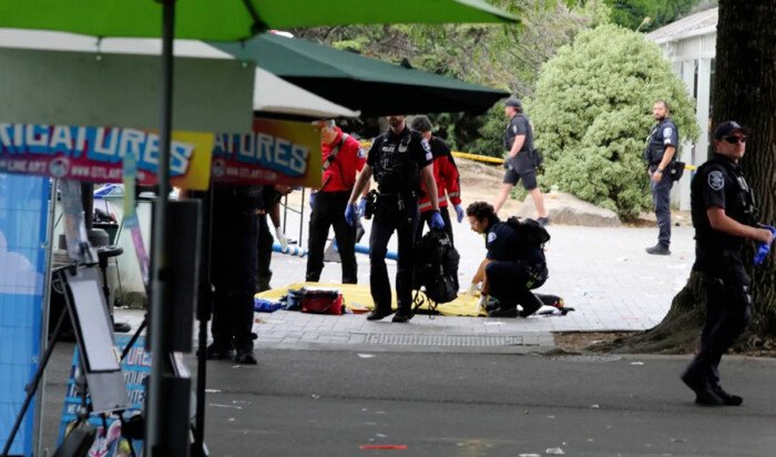 ماذا يحدث في أمريكا؟.. قتيلان ومصابون بينهم طفل بحادث إطلاق نار في مدينة سياتل ماذا يحدث في أمريكا؟.. قتيلان ومصابون بينهم طفل بحادث إطلاق نار في مدينة سياتل