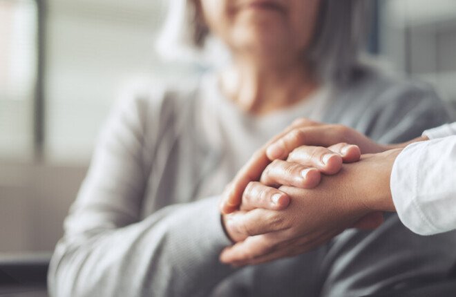 للمرة الأولى.. أمريكا توافق على علاج منزلي لمرض ألزهايمر في مراحله المبكرة للمرة الأولى.. أمريكا توافق على علاج منزلي لمرض ألزهايمر في مراحله المبكرة