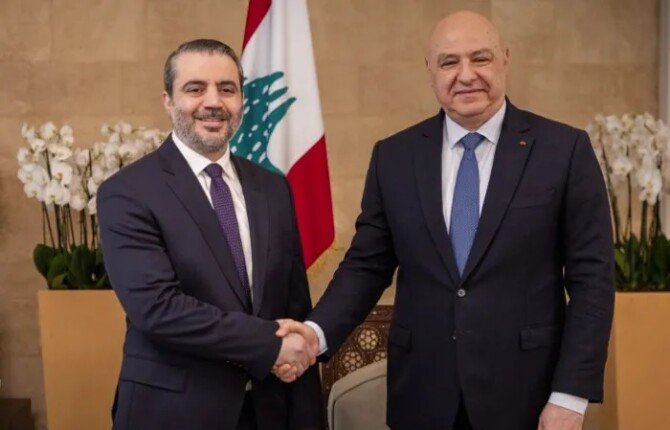 الرئيس اللبناني يؤكد الحرص على بناء علاقات جديدة مع سوريا قائمة على التعاون وعدم التدخل الرئيس اللبناني يؤكد الحرص على بناء علاقات جديدة مع سوريا قائمة على التعاون وعدم التدخل