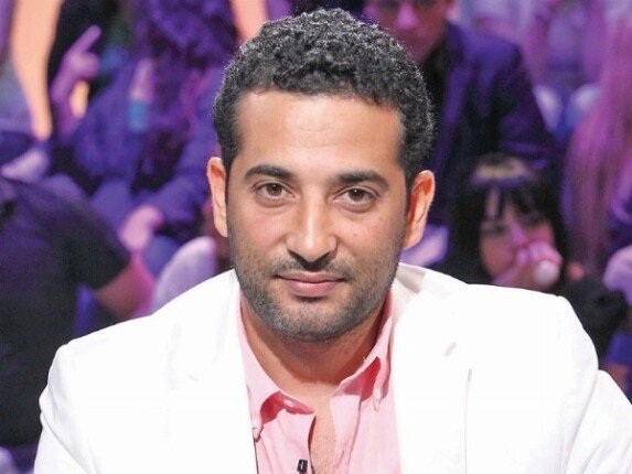 عمرو سعد ضيف شرف في "خلي بالك من نفسك".. ومفاجآت جديدة قبل عرضه في صيف 2026 عمرو سعد ضيف شرف في "خلي بالك من نفسك".. ومفاجآت جديدة قبل عرضه في صيف 2026