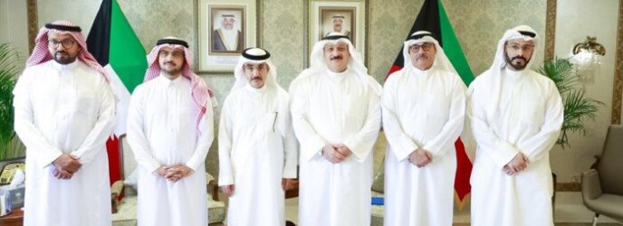 وزير الصحة الكويتي يبحث مع وفد جامعة الخليج العربي تعزيز التعاون الصحي والأكاديمي وزير الصحة الكويتي يبحث مع وفد جامعة الخليج العربي تعزيز التعاون الصحي والأكاديمي