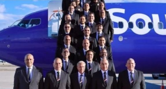 موعد عودة بعثة منتخب مصر بعد وداع كأس العالم موعد عودة بعثة منتخب مصر بعد وداع كأس العالم