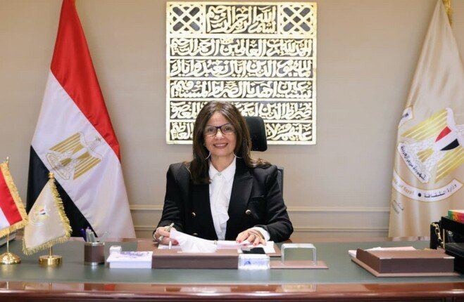 مصر.. مجلس الوزراء يقبل استقالة وزيرة الثقافة مصر.. مجلس الوزراء يقبل استقالة وزيرة الثقافة