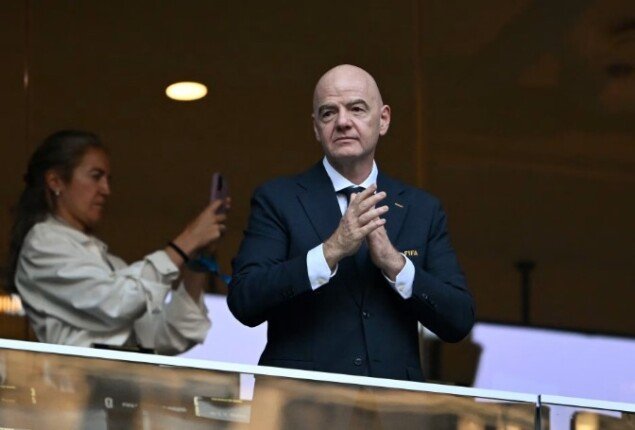 رئيس فيفا يرد على منتقدي تنظيم كأس العالم 2026 رئيس فيفا يرد على منتقدي تنظيم كأس العالم 2026